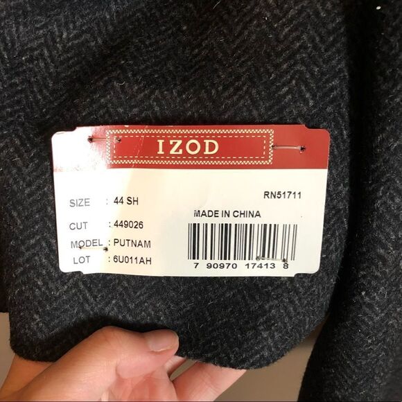 NWT! IZod wool blend coat. Size 44 short. - Picture 8 of 11